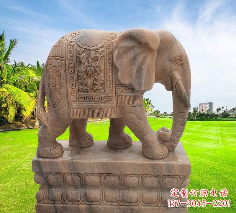 南京晚霞红石雕大象 (2)