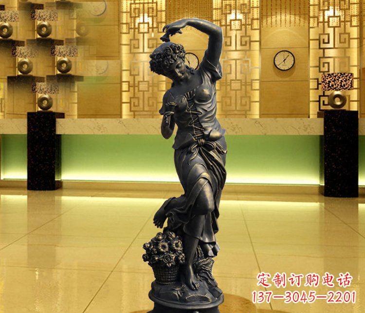 南京西方女人别墅景观铜雕