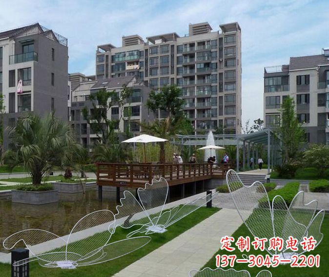 南京小区不锈钢镂空蝴蝶雕塑