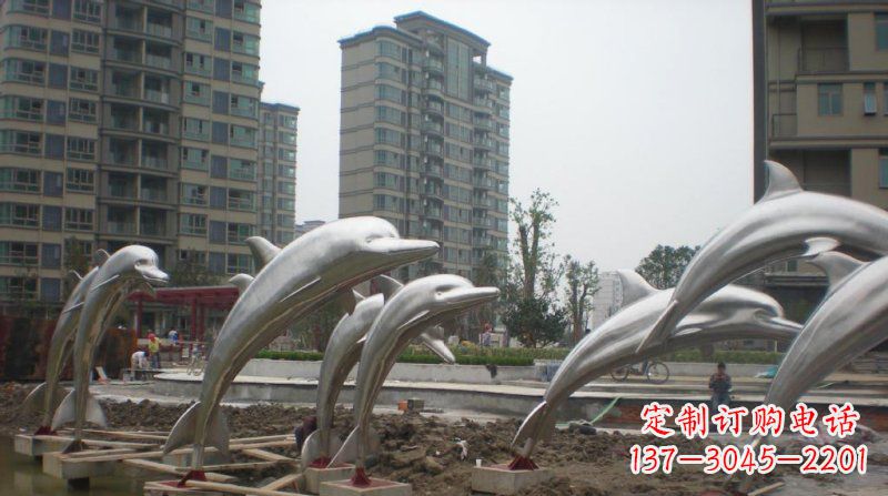 南京小区不锈钢跳跃海豚雕塑