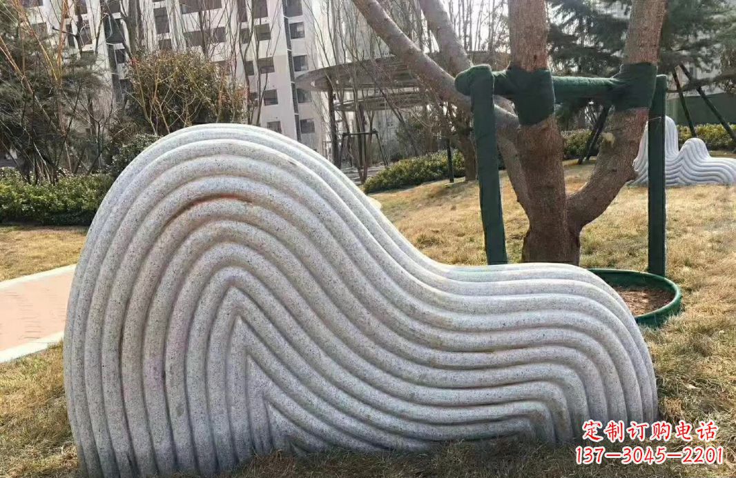 南京小区大理石纹理假山雕塑