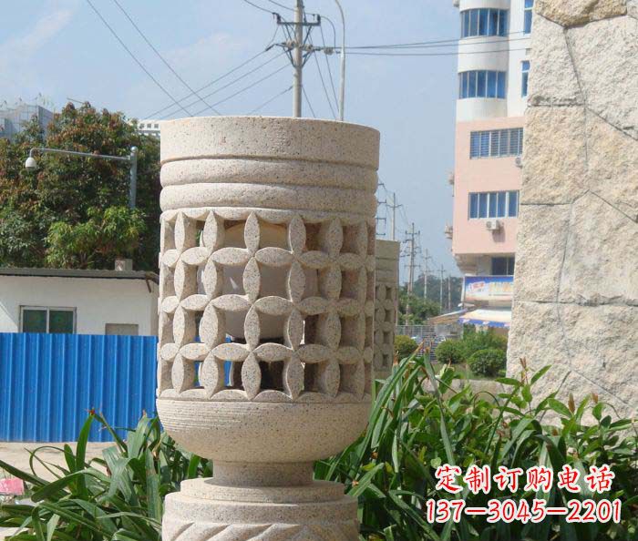 南京小区景观镂空石灯石雕