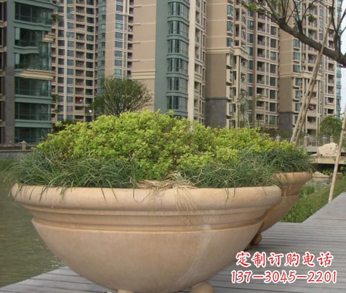 南京小区景观晚霞红花盆石雕