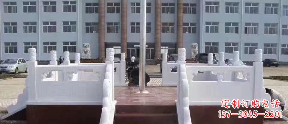 南京校园汉白玉升旗台石雕