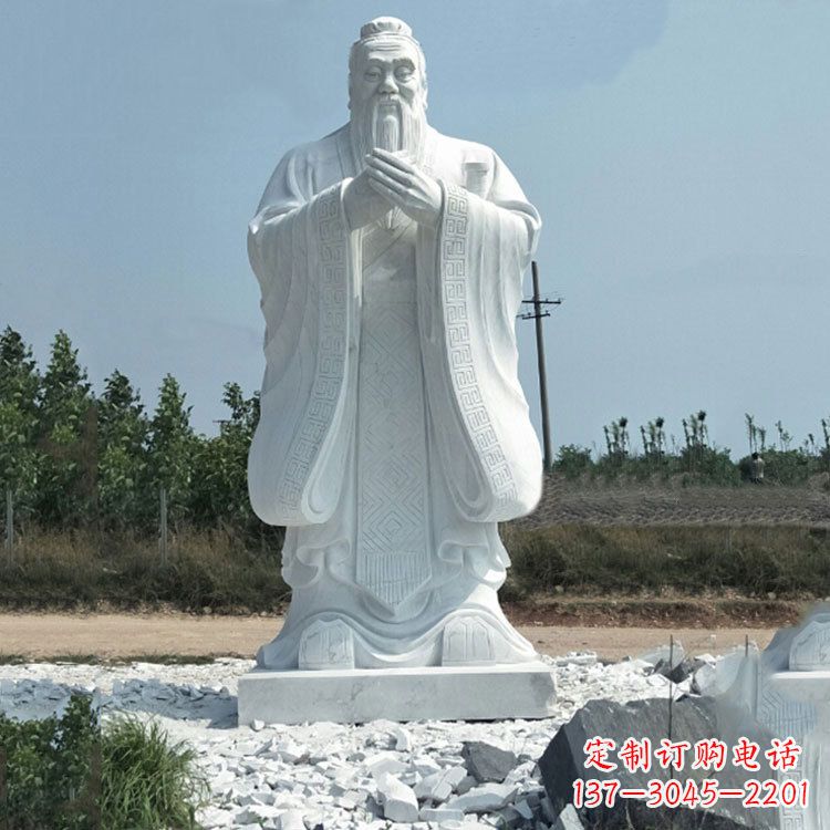 南京校园孔子人物雕像