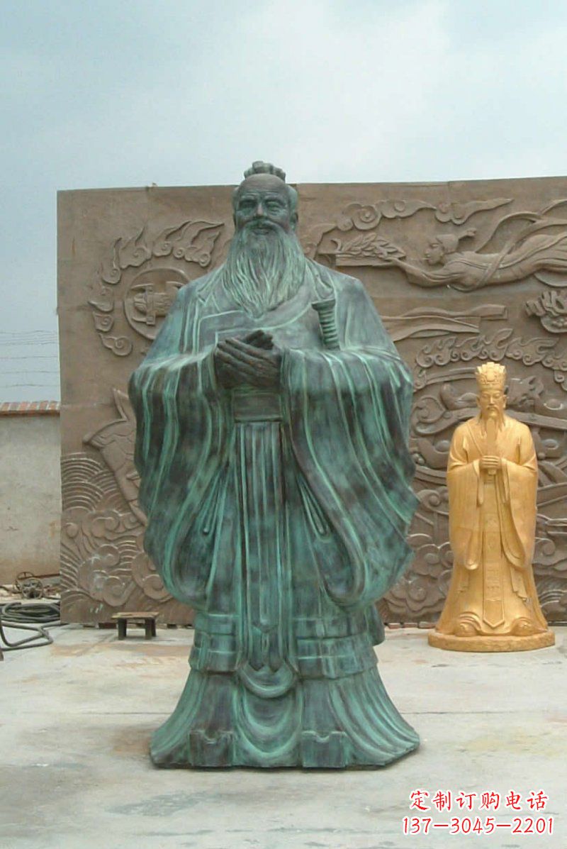 南京校园青铜仿古孔子