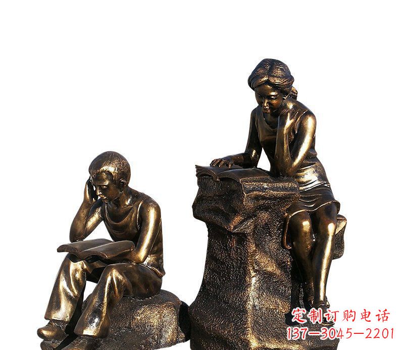 南京校园铸铜学生看书人物雕塑
