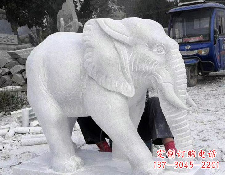 南京写实大象石雕