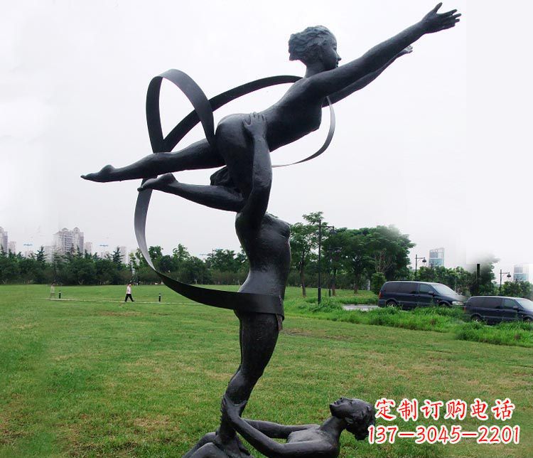 南京艺术体操运动员雕塑