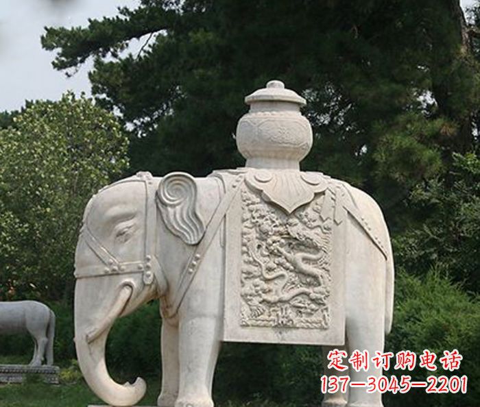 南京园林景观驮宝大象石雕