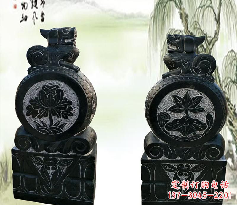 南京园林貔貅门墩石雕