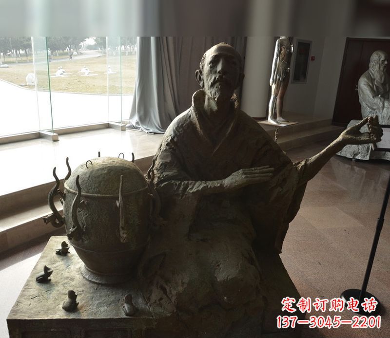 南京张衡铜雕