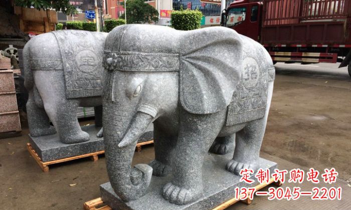 南京招财进宝芝麻灰大象石雕 (3)