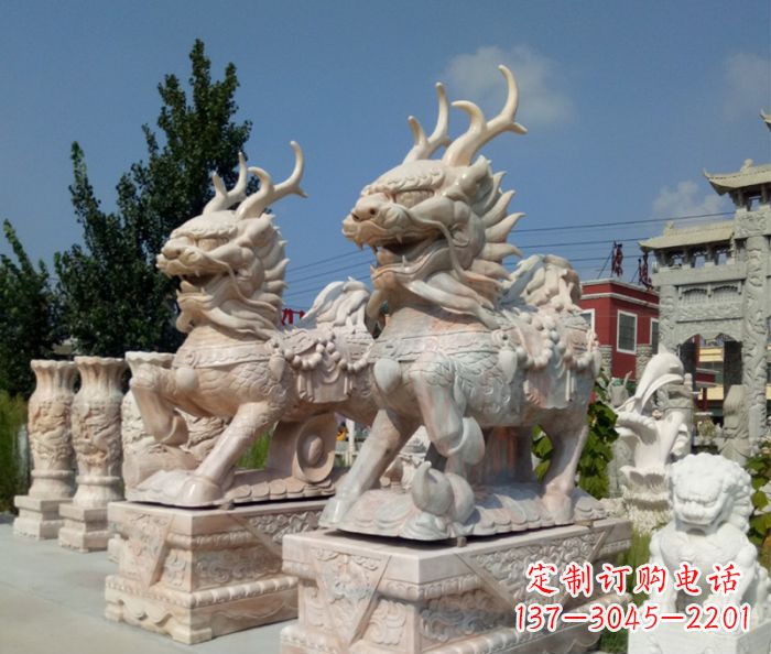 南京招财神兽晚霞红石雕麒麟