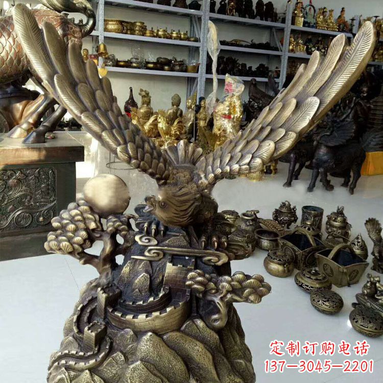 南京铸铜老鹰雕塑