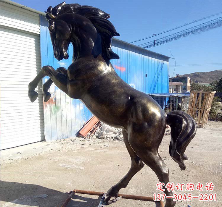 南京铸铜立马