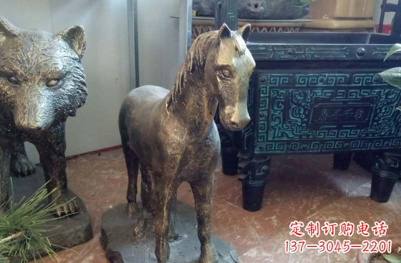 南京铸铜马雕塑222