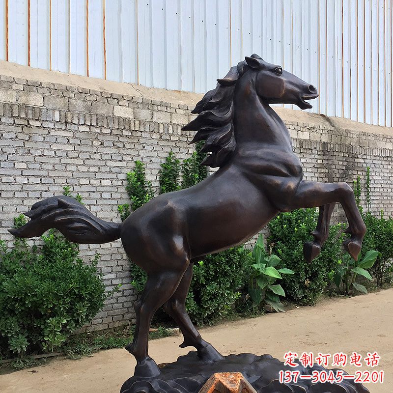 南京铸铜马儿雕塑