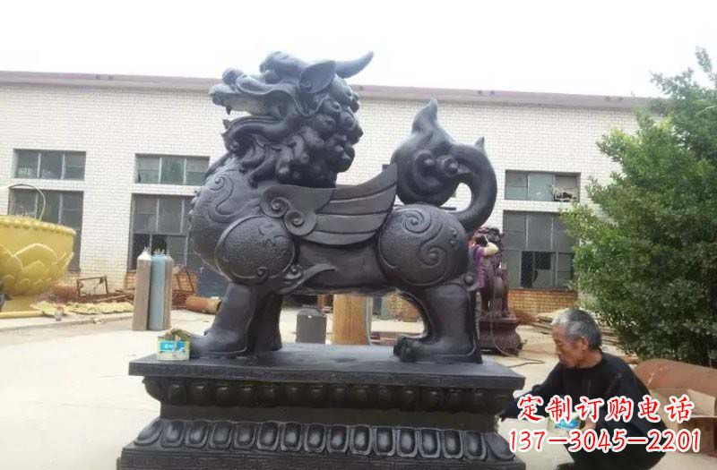南京铸铜门口貔貅雕塑