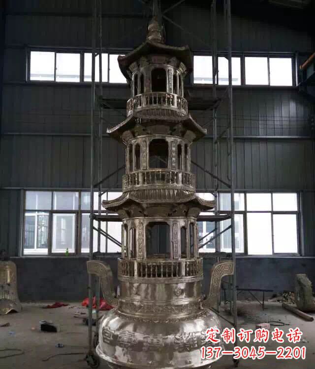南京铸铜三层香炉铜雕