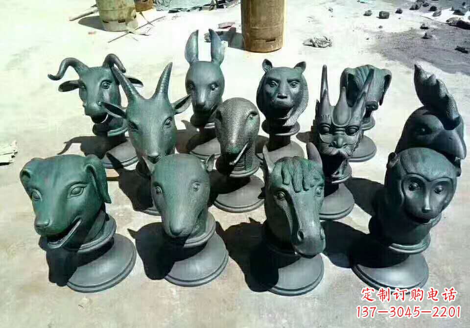 南京铸铜十二生肖动物雕塑