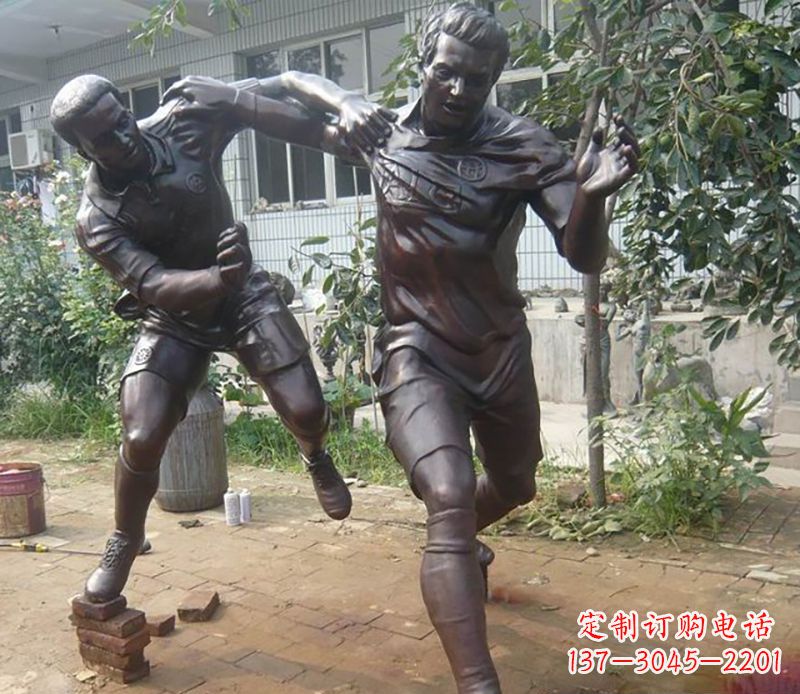 南京足球运动公园人物铜雕
