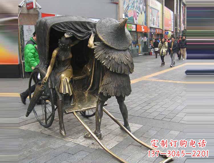 南京坐黄包车的女人铜雕 